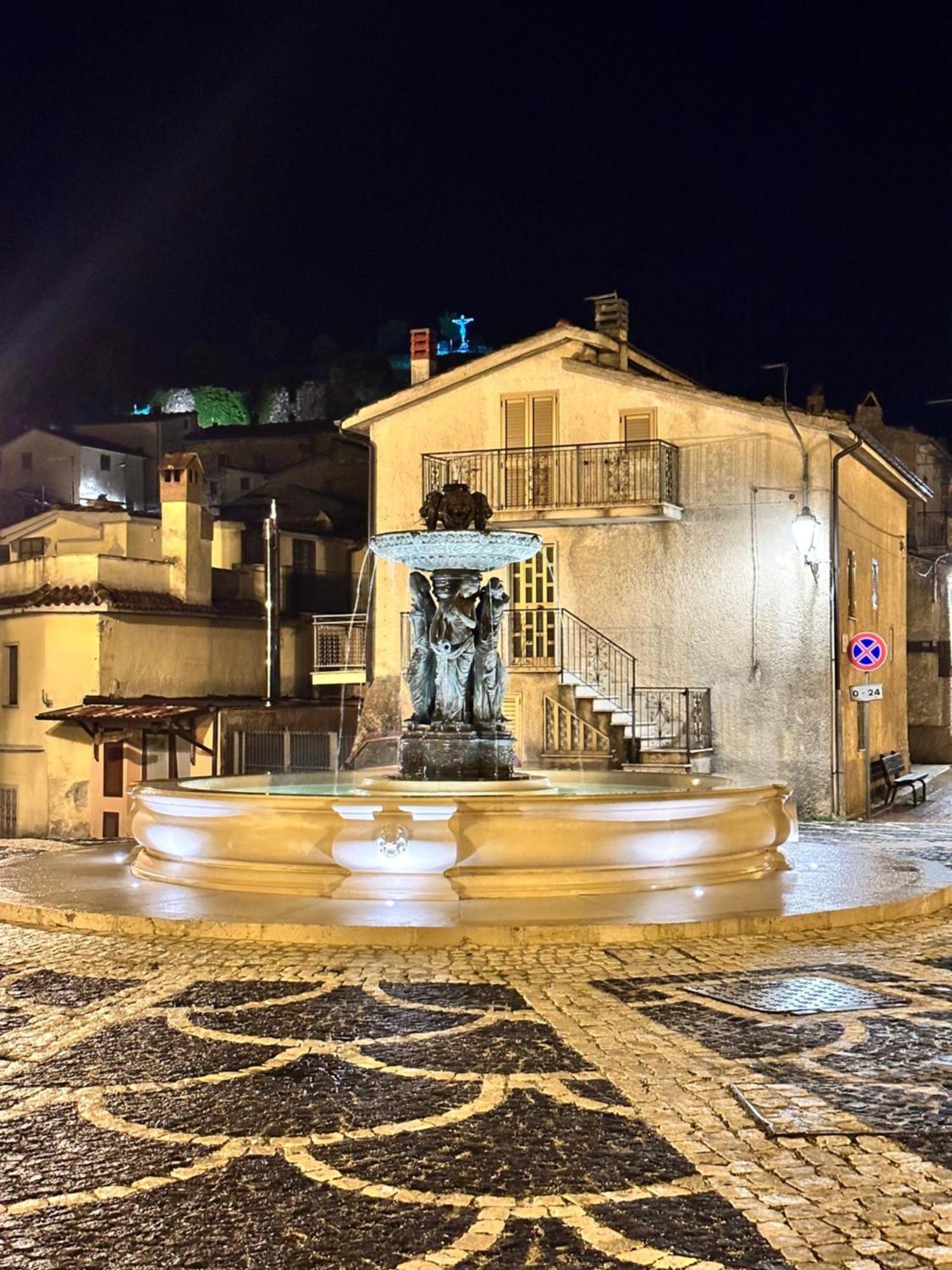Mariella Vernile Civitella Roveto Exterior foto