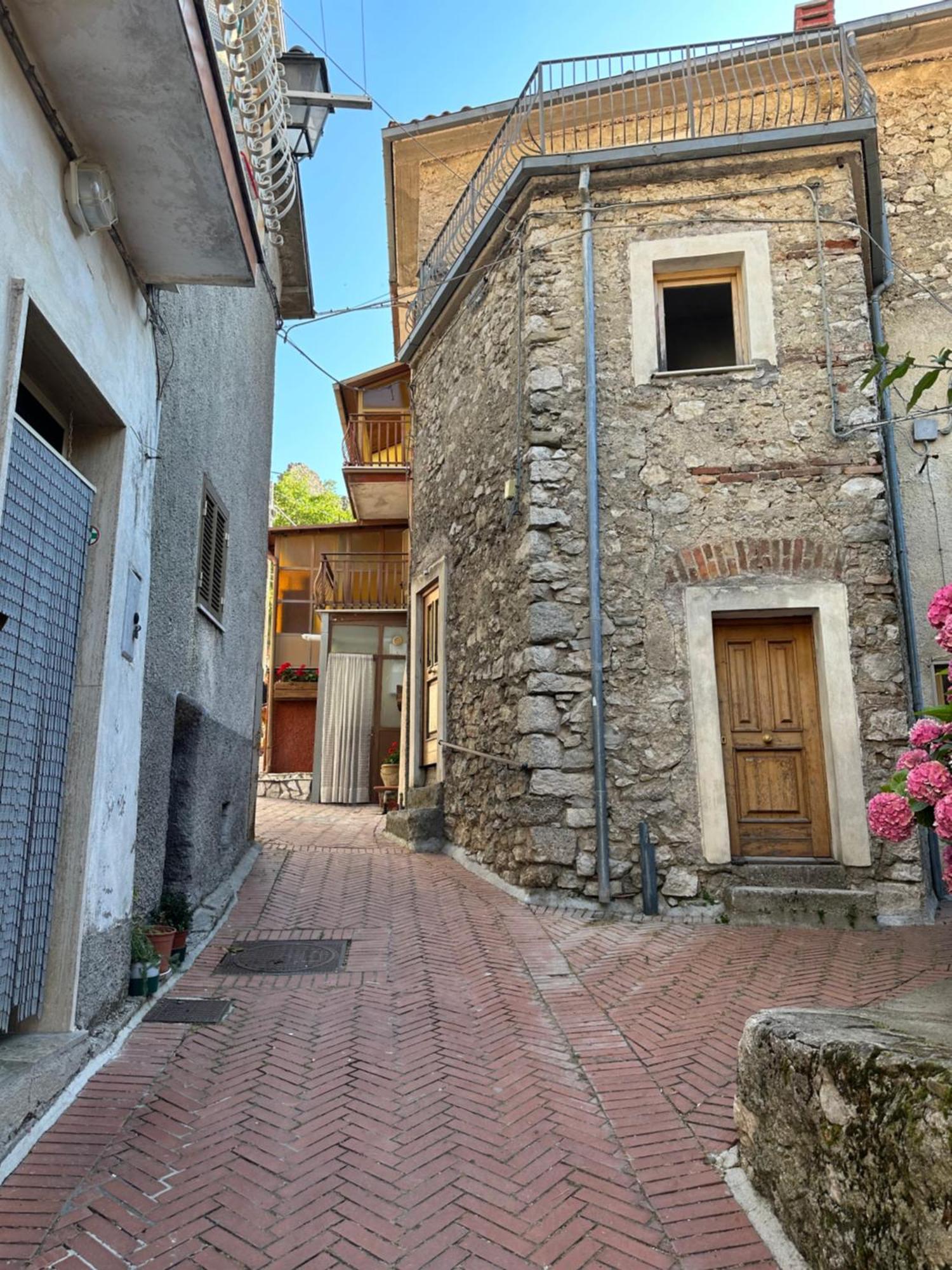 Mariella Vernile Civitella Roveto Exterior foto